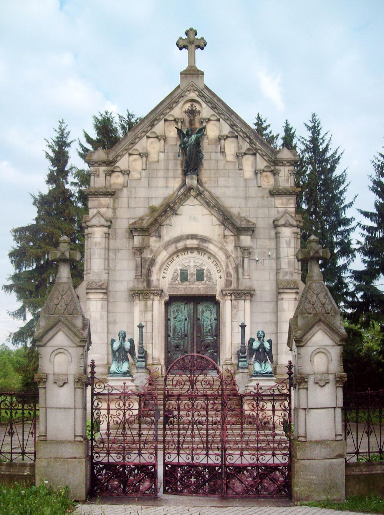 Mauzoleum von Magnisów w Ołdrzychowicach Kłodzkich
